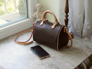 Sac à main classique Boston en cuir véritable durable à motif litchi, fermeture éclair, bandoulière, poignée, fait main, pour femme, usage quotidien - Product Image 5