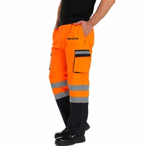 Pantalones de seguridad de calidad premium, clase 2, reflectantes, color naranja, con bolsillos tipo cargo y franjas de alta visibilidad. - Product Image 4