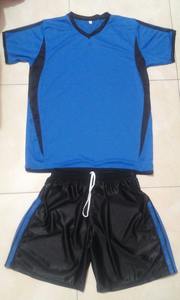 100% Breathable Soccer Uniform Solid Color Sports Wear Made from Best Material <b>on</b> Sale Customized Soccer Uniform <b>Set</b> OEM Service - Product Image 6