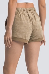 Shorts tricotés taille mi-haute pour femme, vert uni, écologiques, imperméables, en mélange de polyester et coton respirant, avec cordon de serrage, formels - Product Image 5