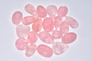 Cabochon en quartz rose - Product Image 5