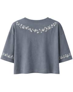 เสื้อยืดครอปสีน้ำเงินสเลทสำหรับผู้หญิง ปักลายดอกไม้ แขนสั้น สไตล์ลำลอง แฟชั่น ผ้าคอตตอนผสม เนื้อนุ่ม เสื้อผู้หญิงสำหรับฤดูร้อน ขายส่ง - Product Image 2