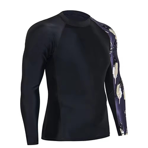 Maillot de bain/surf pour homme à manches longues, noir avec imprimé plumes violettes, séchage rapide, Spandex Polyester UPF50+ 140g, pour adulte - Product Image 1