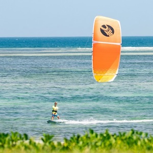 Cabrinha MOTO 12m Kite para Kiteboarding y Kitesurfing, Naranja - Product Image 2