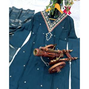 Traje de fiesta para mujer de diseñador con bordado Work Pent y Dupatta Set - Product Image 4