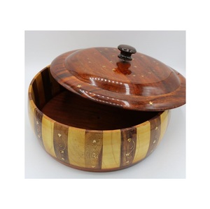Caja de Madera para Chapati, Compañero de Comedor Confiable para el Hogar, Diseñada para una Colocación y Servicio de Alimentos Organizados - Product Image 3