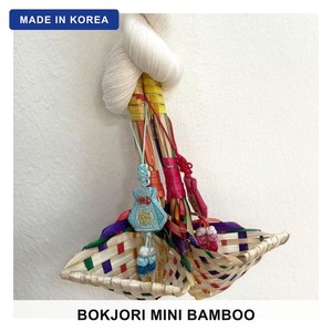 Colgante de pared coreano tradicional de la suerte Bokjori, mini colador de arroz de bambú, amuleto de Año Nuevo, regalo de inauguración de casa, decoración para puerta - Product Image 1