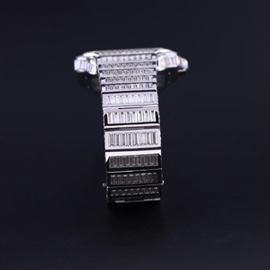 Nouvelle conception, montre mécanique de luxe faite à la main en acier inoxydable, boîtier carré, verre saphir, analogique, fermoir à bouton-poussoir, diamants baguette - Product Image 3