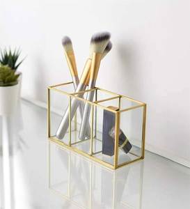 Soporte cosmético de metal y vidrio de alta calidad diseñado para guardar lápices labiales, bases, cremas y artículos de belleza esenciales. - Product Image 2