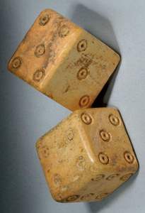 Dados de hueso hechos a mano, decoración y accesorios, otras decoraciones para bodas - Product Image 2