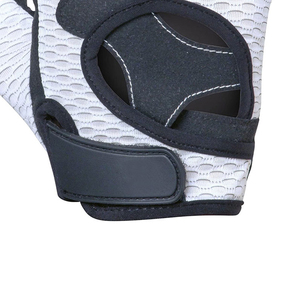 Guantes Deportivos Transpirables Antideslizantes de Medio Dedo para Levantamiento de Pesas, Fitness, Gimnasio, para Hombres y Mujeres - Product Image 4