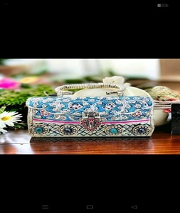 Bolso de Mano Elegante para Aniversario de Bodas, Chapado en Oro, Hecho a Mano, Forma Personalizada, Tallado, Artesanía Tayyab F S - Product Image 3