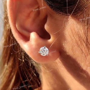 Pendientes de Diamantes de Corte Redondo en Plata 925, Minimalistas para Uso Diario, Unisex, con Engaste de Garra y Cierre de Rosca - Product Image 4