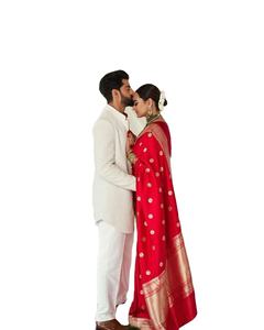 Sari de Seda y Algodón Banarasi Inspirado en Sonakshi Sinha, Diseño Premium del Siglo XVIII con Chaand Buta, Rayón para Fiestas, Siempre en Moda, Último Modelo - Product Image 1