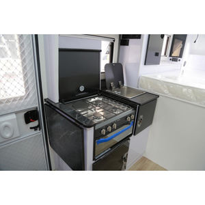 Camper 4x4 tout-terrain personnalisé toutes saisons, isolé, étanche, moderne, pour camionnette à plateau, résistant au froid, solaire, léger - Product Image 4
