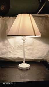 Vintage White Metal <b>Table</b> Lamp <b>Antique</b> Desk Light for Bedroom Living Room Decorative <b>Bedside</b> Reading Lamp - Product Image 2