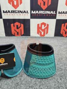 Protège-pattes d'équitation confortables, respirants et légers en néoprène avec fermeture auto-agrippante, couleur et logo personnalisables - Product Image 4