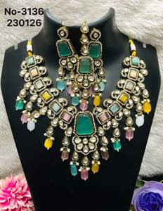 Kundan Gold Plated Alloy Bridal Necklace <b>Set</b> with Earrings and Tikka <b>Indian</b> Jewelry - Product Image 4