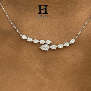 Collar de Diamantes de Corte Pera Asimétrico de Lujo, Plata de Ley 925, Colgante de Racimo, Joyería Nupcial para Mujer - Product Image 2