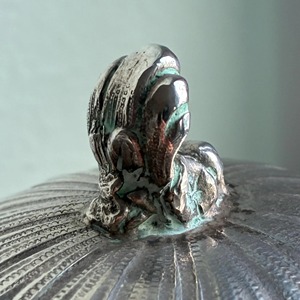 Jarra elegante de acero inoxidable plateado de primera calidad, duradera, perfecta para servir agua, jugo y para uso diario en el hogar, procedente de la India. - Product Image 5