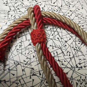 สายคล้องคอคุณภาพสูงแบบกำหนดเอง วัสดุสำหรับงานพิธีการ แบรนด์ชั้นนำ สายคล้องแบบมีลวดทองเหลือง ออกแบบเองได้ อุปกรณ์สำหรับการต่อสู้ - Product Image 4