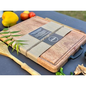 Tabla de cortar de madera de mango hecha a mano con ranura para jugos |   Utensilios de Cocina al por Mayor - Product Image 1