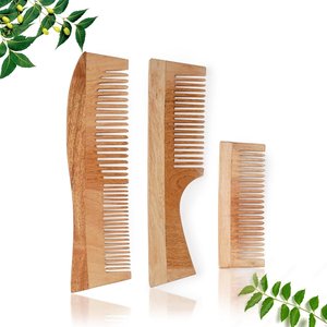 Peine de madera hecho a mano con textura natural, herramienta ecológica para desenredar el cabello, peine de madera de Neem, suministro al por mayor a precios competitivos - Product Image 6