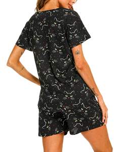 Ensembles personnalisés avec logo pour femmes – Vêtements d'été : T-shirts et shorts – Ensemble 2 pièces pour femmes - Product Image 2