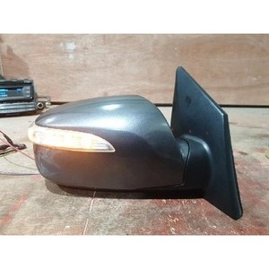 กระจกมองข้างมือสอง Tucson ขวา รุ่น 876202S010 - Product Image 1