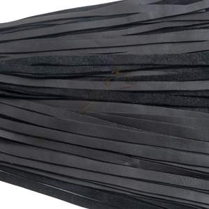 Flogger de Cuero Vacuno Genuino con Flecos Suaves y Mango Ergonómico para Juegos de Impacto BDSM - Product Image 4