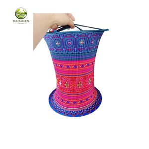 Farol de Tela Brocada Hecho a Mano Estilo Bohemio, Decoración Colgante Étnica Hmong Colorida para Hogar, Jardín, Cafetería, Restaurante - Product Image 1