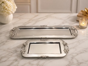 Bandejas Rectangulares de Metal Pulido para Almacenamiento, Diseño Clásico, Decoración de Mesa - Product Image 1