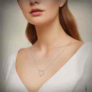 Collar con Colgante de Diamante Redondo Cultivado en Laboratorio, Oro, Oro Rosa, Oro Blanco o Plata de Ley, Certificado IGI - Product Image 1