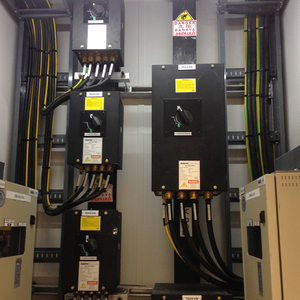 Conducto de Distribución Compacto Furutec HP-ES de Grado Superior con Diseño de Unión de Doble Perno para Aplicaciones de Distribución de Energía en Interiores - Product Image 2