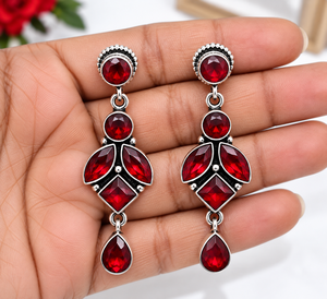 Pendientes de latón con granate de venta directa de fábrica |   Pendientes de Fiesta para Mujer, Estilo Bohemio, Plateados y Oxidados, Personalizados OEM ODM - Product Image 3