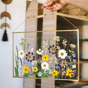 Cadre photo mural vintage en verre suspendu, en laiton, double verre, pour herbarium et fleurs pressées, vente en gros - Product Image 1