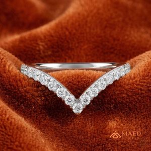 Anillo de Compromiso de Plata de Ley 925 con Moissanita en Forma de V, Joyería Nupcial de Diamantes de Moissanita para Mujer, Lujo Estadounidense - Product Image 2