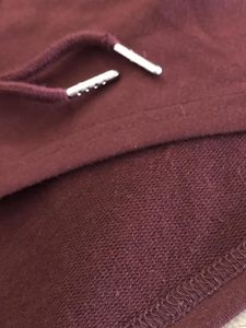 Sudadera con Capucha Ultra Corta para Mujer, Estilo Athleisure, con Abertura Frontal Extrema, Personalizada para Gimnasio - Product Image 5