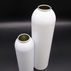 Modernas Botellas de Aerosol de Aluminio Metálico, Fabricante Vietnamita, Aplicaciones Farmacéuticas, Cosméticos y Cuidado Personal, Portátiles - Product Image 1
