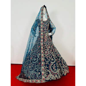 Robes traditionnelles indiennes pour robe de mariée - Product Image 2