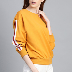 Sweat-shirt pour femme de qualité supérieure, sweat-shirt pour femme au design moderne, conçu avec un mélange de coton, intérieur doux, coupe décontractée - Product Image 4