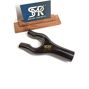 Canne de marche de luxe moderne en corne de buffle écologique polie à la main avec poignée ergonomique et grip personnalisé pour cannes de remplacement sur mesure - Product Image 2