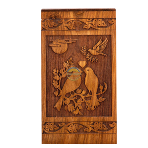Urne funéraire artisanale en bois naturel pour cendres, motif vague d'oiseaux, boîte à cendres artistique, souvenir commémoratif par AYAANS - Product Image 1