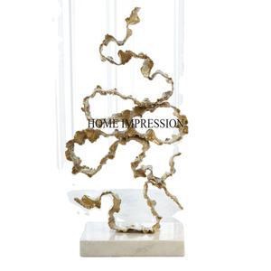 Wholesale Bulk Selling Antique Unique Designer High Grade Gold Plated Luxurious Quality Metal Made Home Decorative Sculptures - Product Image 1