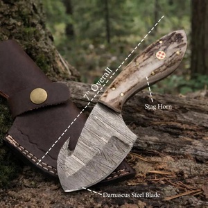 Couteau artisanal de qualité industrielle en acier Damas avec manche en corne de cerf et étui en cuir pour le camping en plein air - Product Image 6