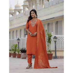 Ensemble élégant pour femmes, Kurti, pantalon et dupatta droits - Product Image 5