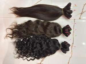 Cheveux humains indiens bruts bouclés crépus en lots, tissage de cheveux de temple non traités, couleur naturelle du cuir chevelu - Product Image 4