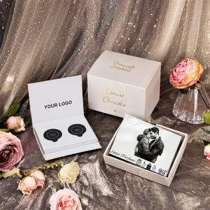 Bálsamo de fragancia sólida ligera con diseño elegante y minimalista Aceite portátil de larga duración Eau De Parfum Perfume - Product Image 1