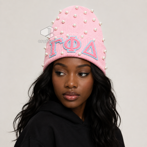 Gorro de Punto con Perlas Rosadas para Mujer de la Hermandad Gamma Phi Delta, Gorro Casual de Invierno con Letras Griegas Bordadas en Chenilla - Product Image 5