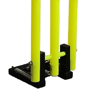 Juego de wickets de críquet duraderos con postes de madera de alta resistencia y bails para partidos y sesiones de práctica - Product Image 5